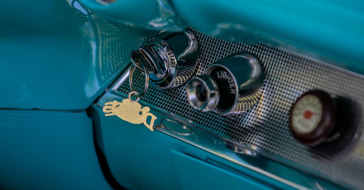 Hyundai car key fob — Newport Beach CA Locksmith